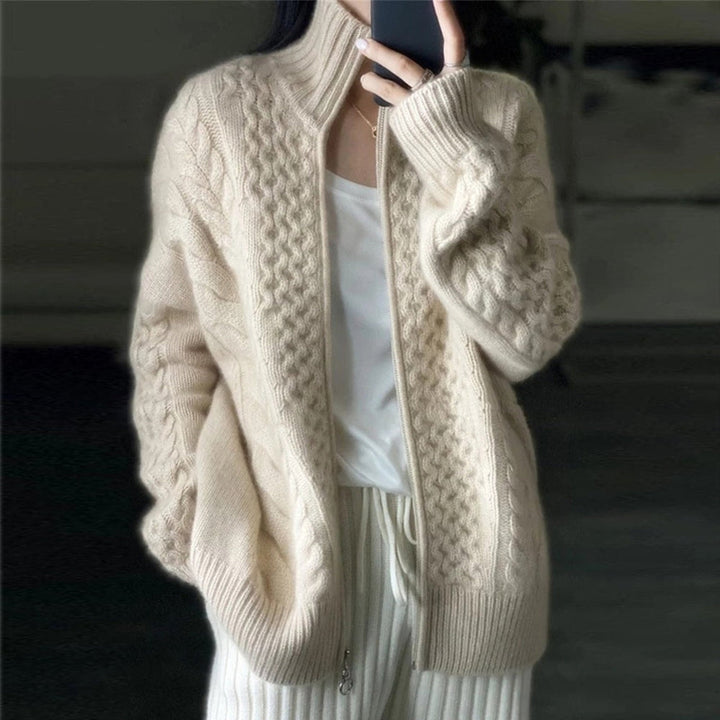 Hira | Casual Zip-Up Cardigan