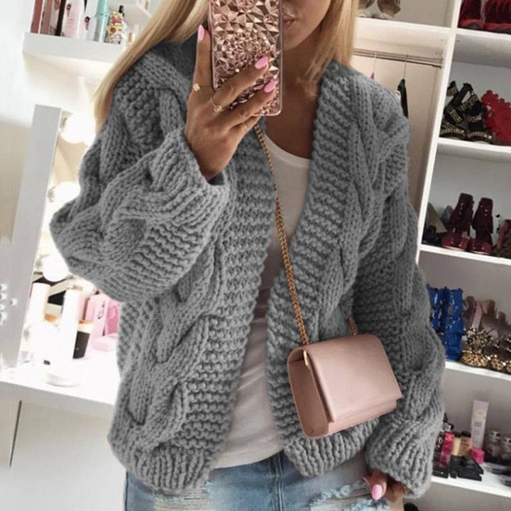 Amber | Oversized Chunky Knit Cardigan