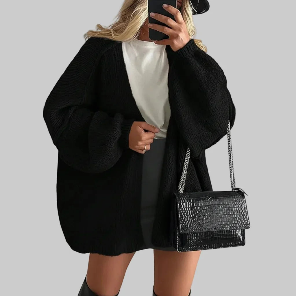 Ameliya | Oversized Knit Cardigan