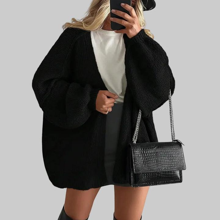 Ameliya | Oversized Knit Cardigan