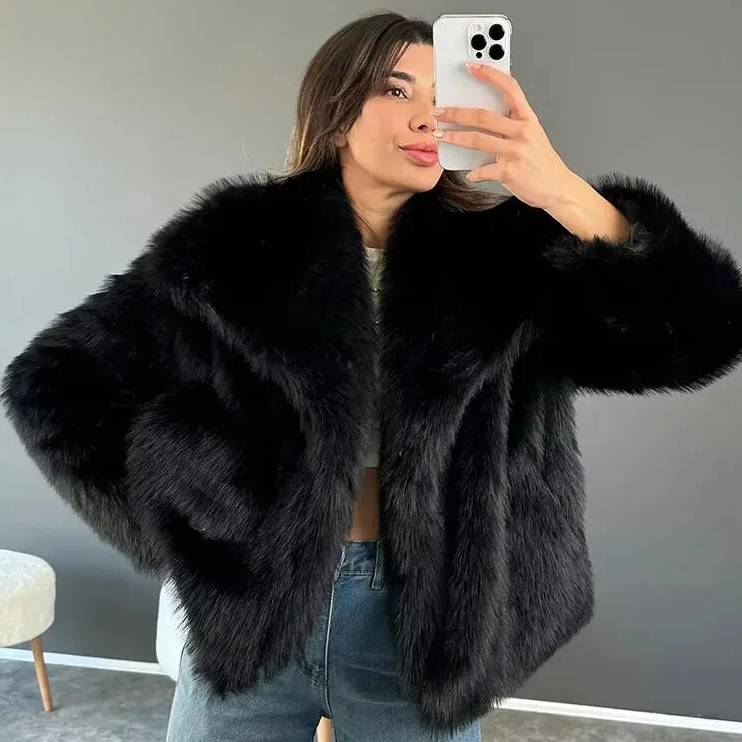 Era | Oversized Fur Coat