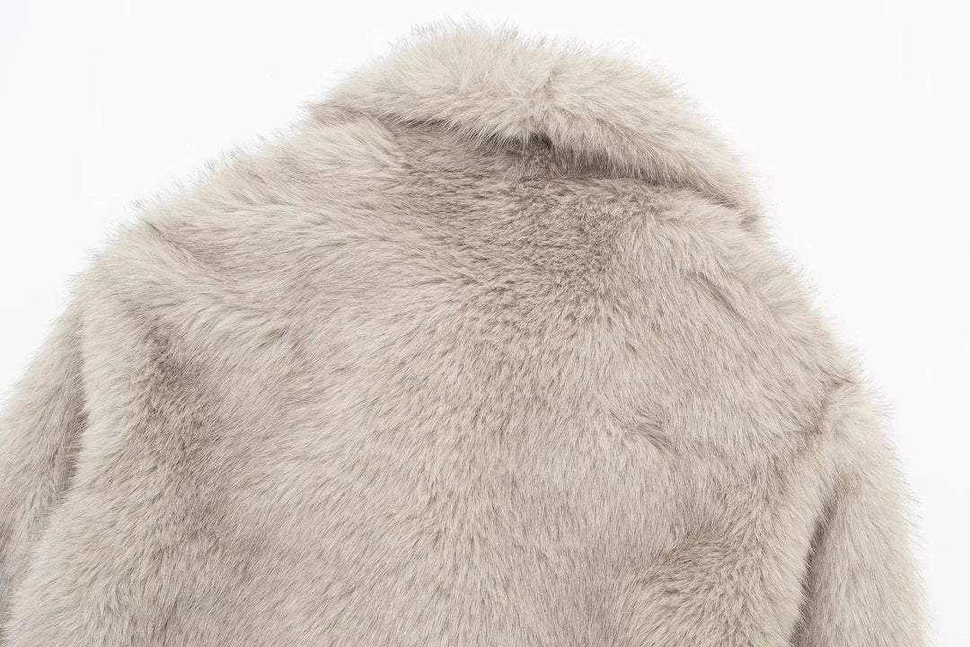 Era | Oversized Fur Coat